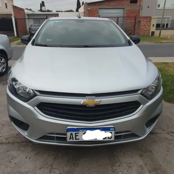 Chevrolet Onix Plus