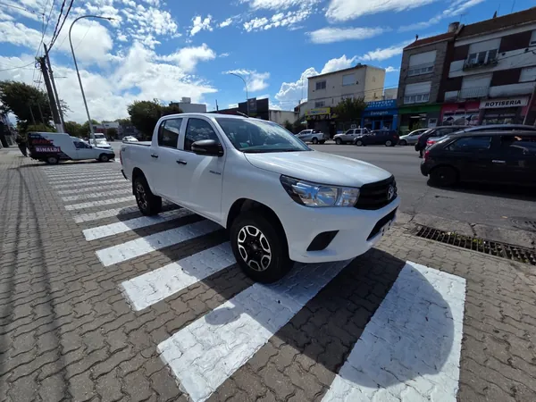 Toyota Hilux 4x4