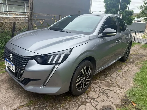 Peugeot 208 Road Trip