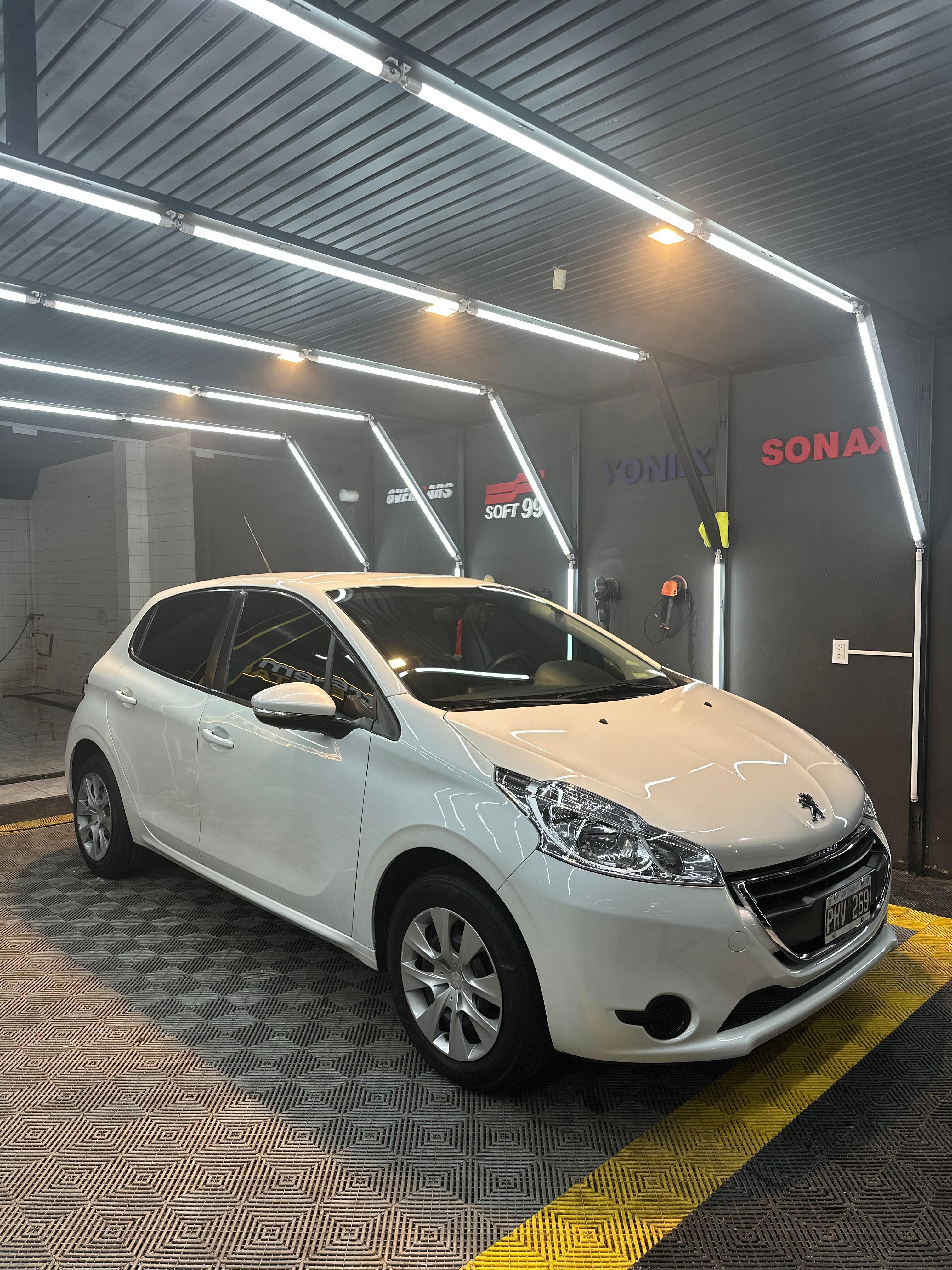 Peugeot 208 1.5 Active