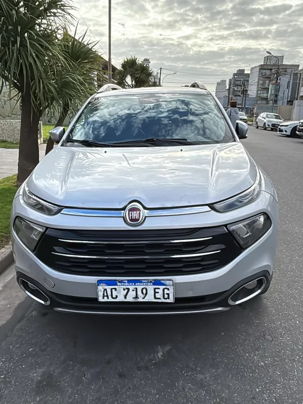 Fiat Toro Freedom 2.0 16V 4x4