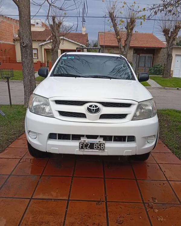 Toyota Hilux 4x2 DX