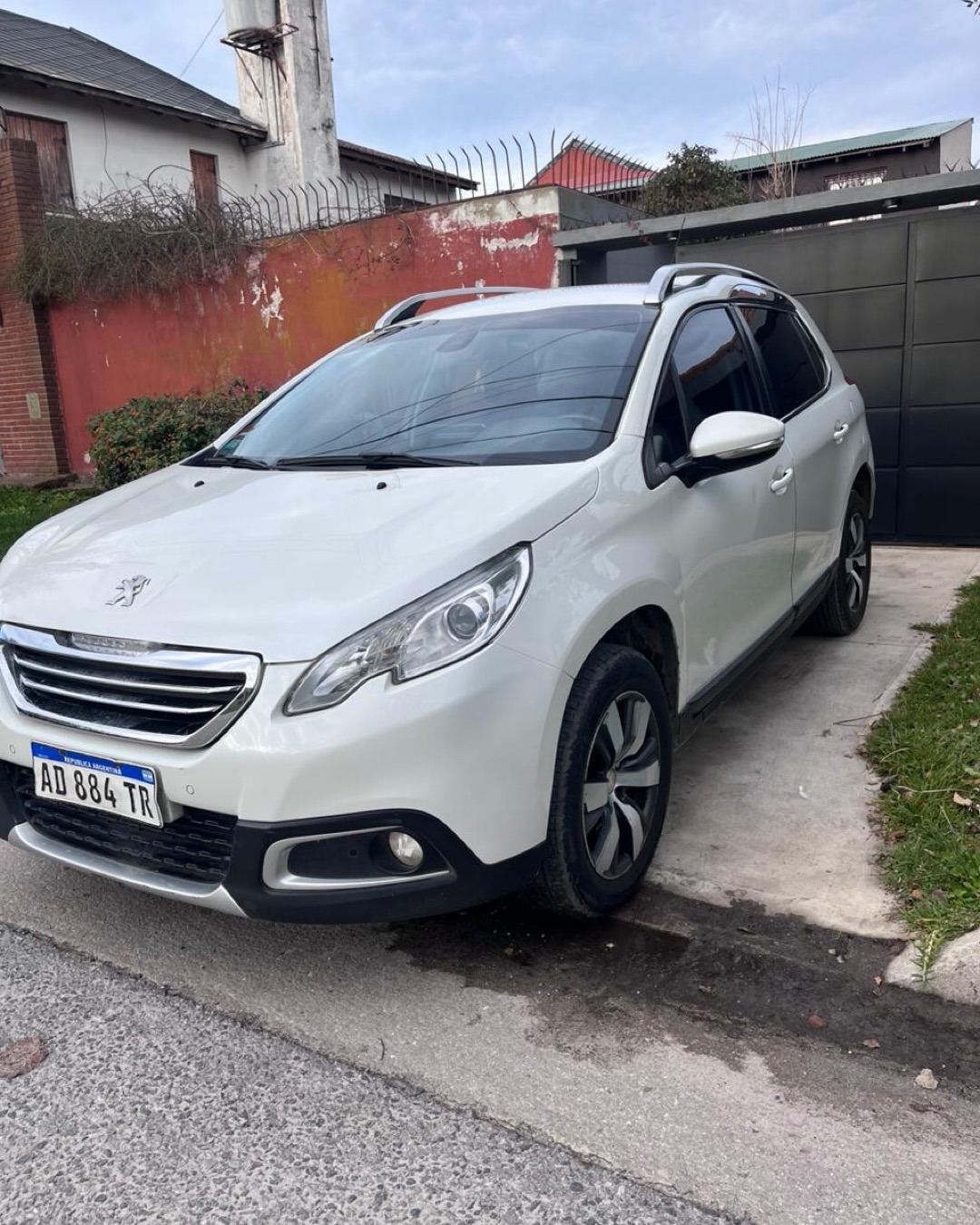 Peugeot 2008 Feline Tiptronic
