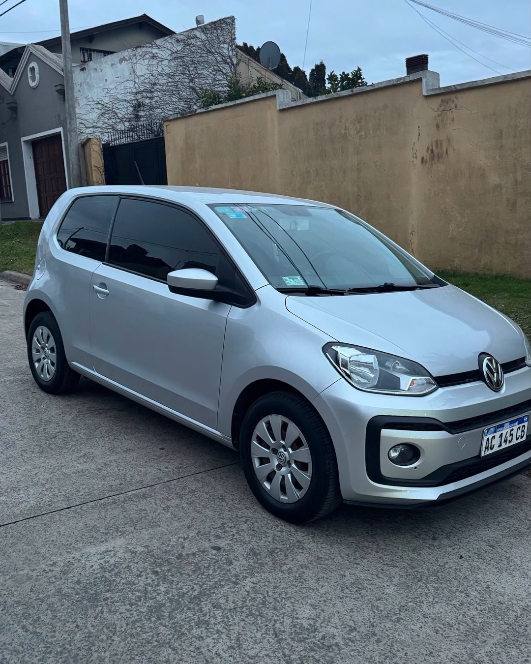 Volkswagen Up! Move Up! 1.0 MPI