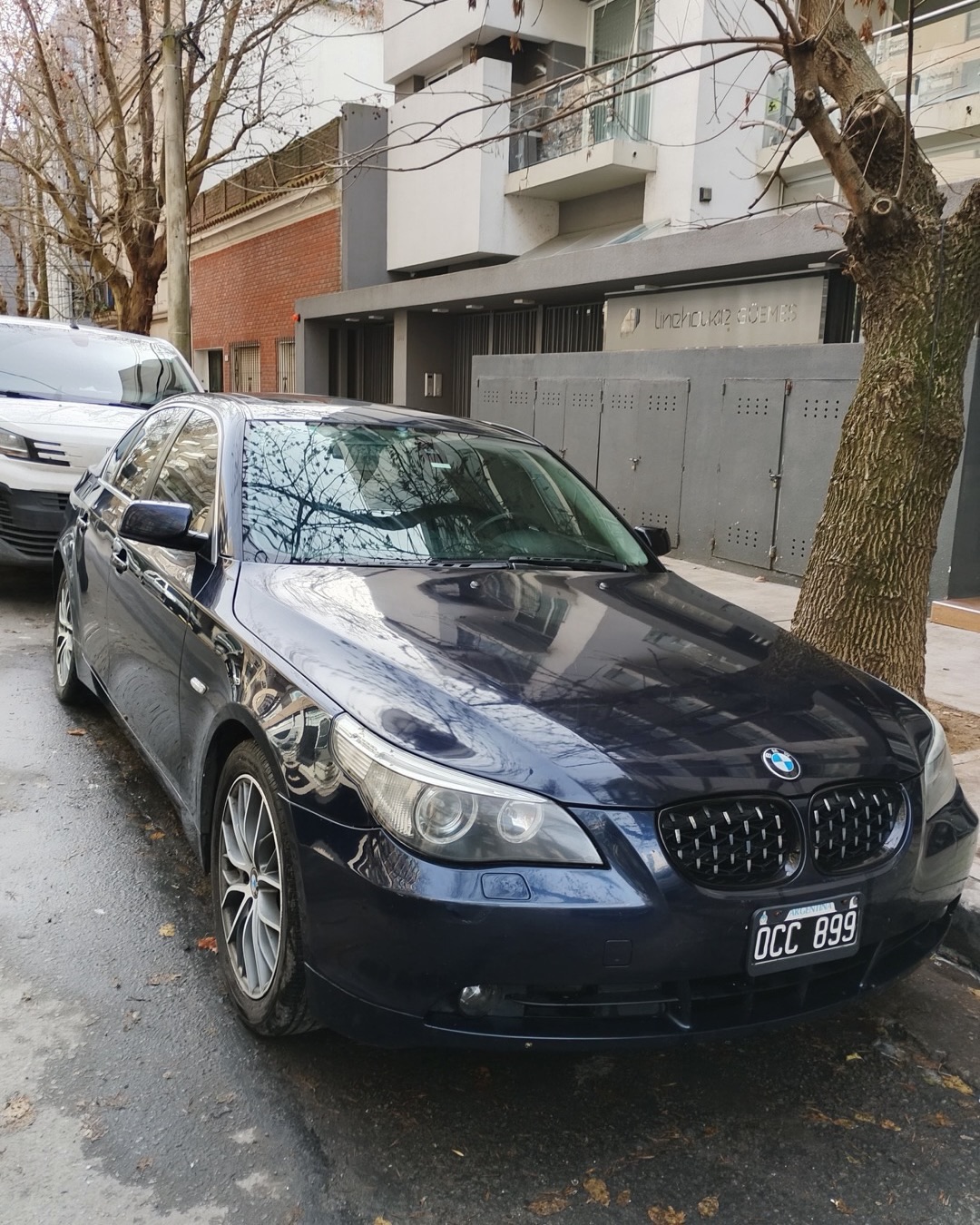 BMW 525i