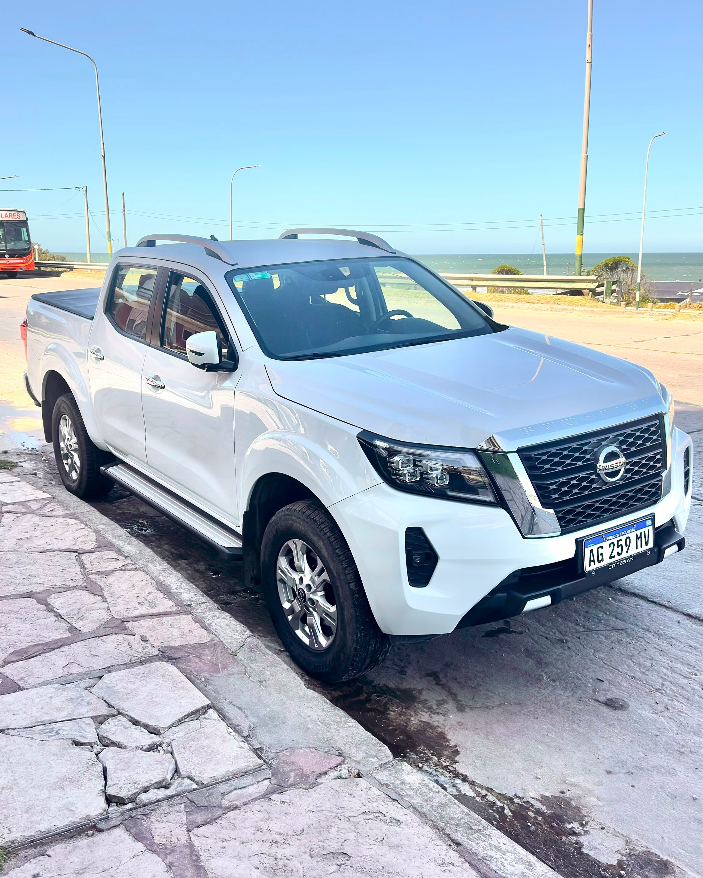 Nissan Frontier XE 4x2