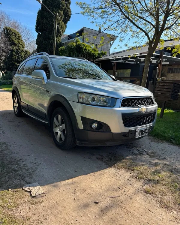 Chevrolet Captiva LT 4x4