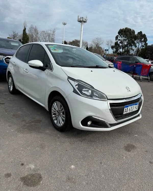 Peugeot 208 Allure