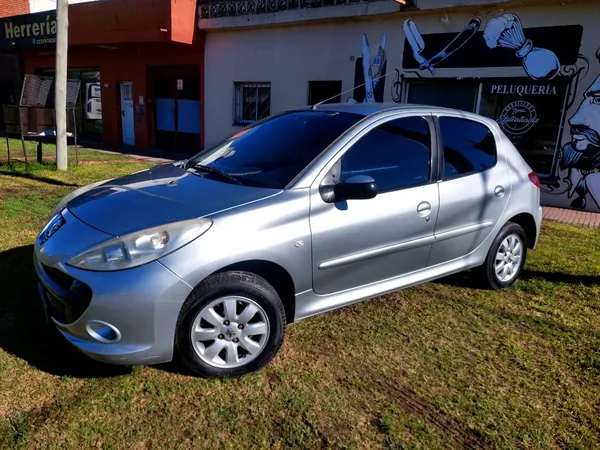 Peugeot 207 Compact
