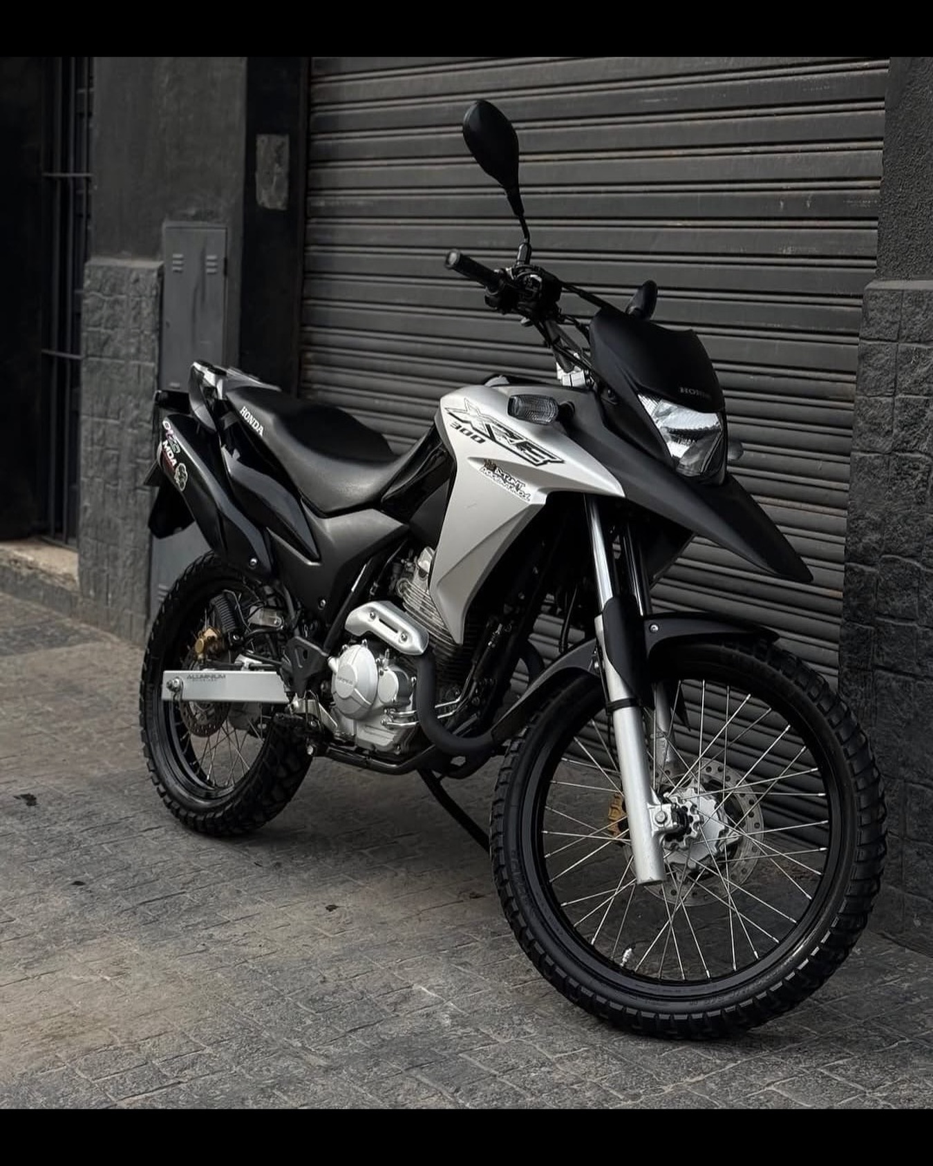 Honda XRE 300