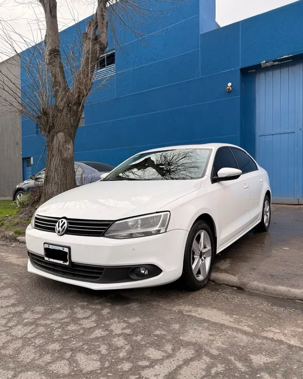 Volkswagen Vento Luxury 2.5