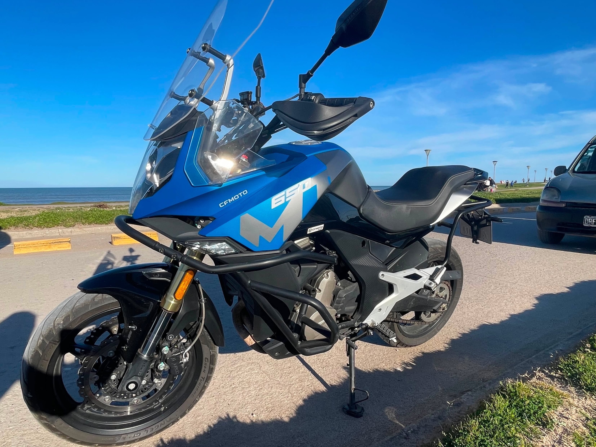 CFMoto 650MT